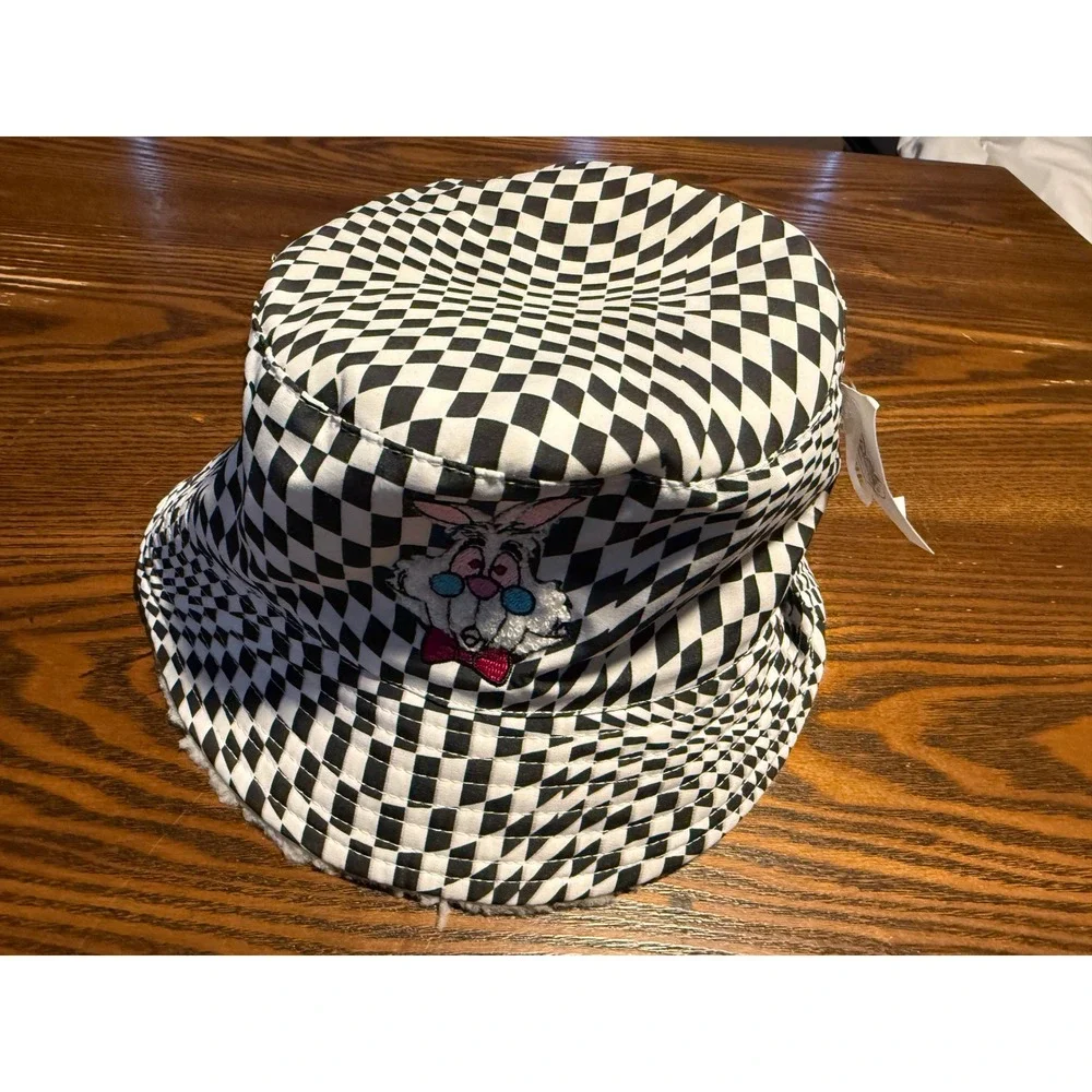 New Disney Parks Alice in Wonderland White Rabbit Checkerboard Bucket Hat Adults